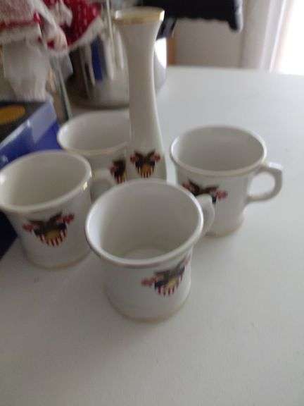 vintage ceramic coffee mug featuring the crest/seal of the United States Military Academy at West Po