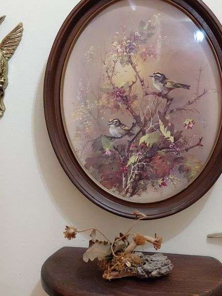 Hummingbird Wall decor in hallway