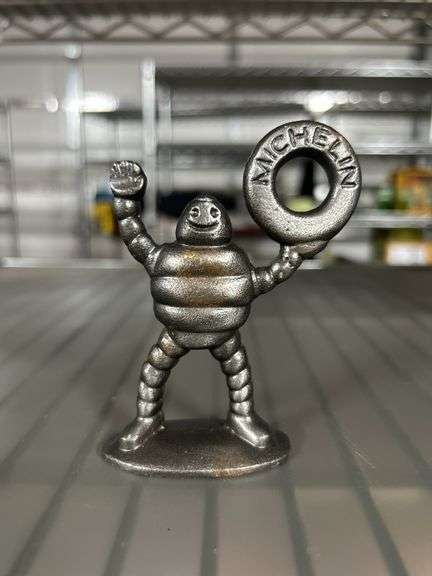 Nice cast iron Michelin man Salesmans Desk tire Adv  display