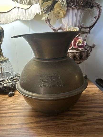 Northern Pacific Railroad spittoon ￼