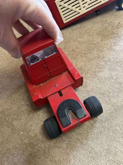 vintage Tonka Livestock Semi Tractor Trailer Truck.