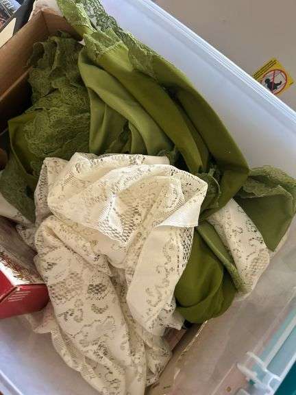 Crate and contents -see all photos