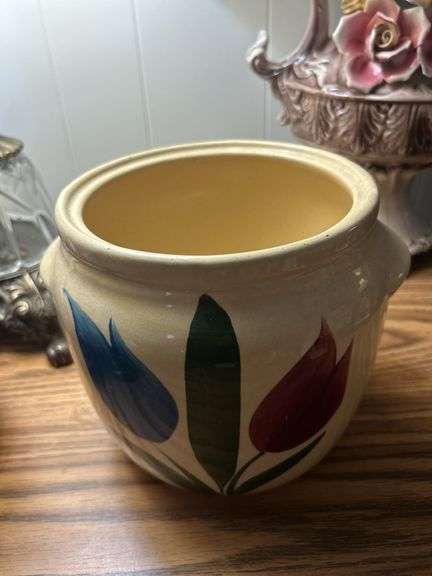 Watt open top stoneware planter