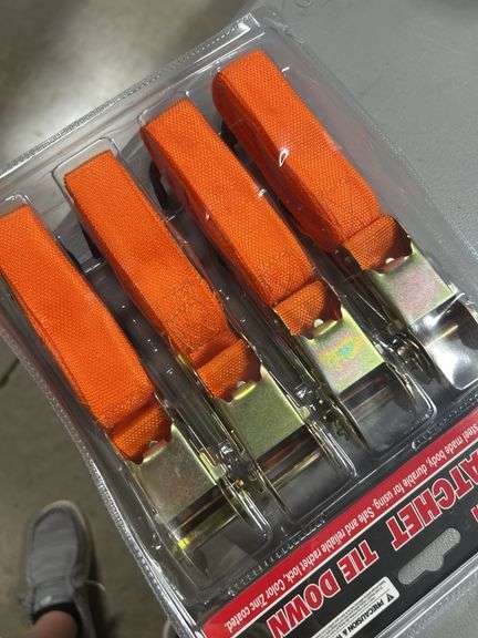 Kentucky industrial tools, 15 foot ratchet tie-downs (4)