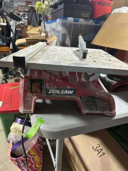 Unclean working skil tile saw ￼