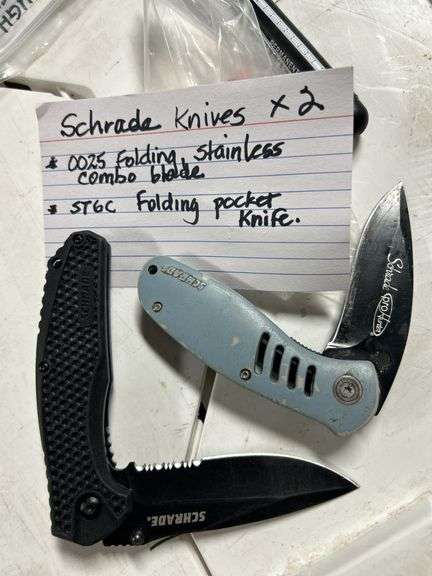Pair of scharade knives ￼