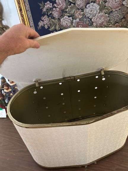 Vintage clothes hamper