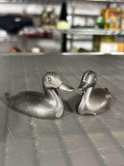 Cast iron love ducks