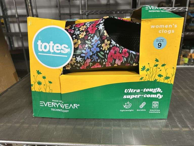 New! Totes every wear size 9 women’s clogs