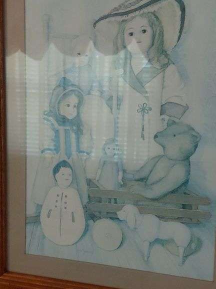 Wall decor in back bdr
