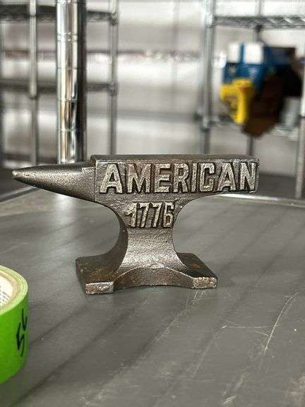 American 1776 in God we trust midsize cast-iron anvil ￼