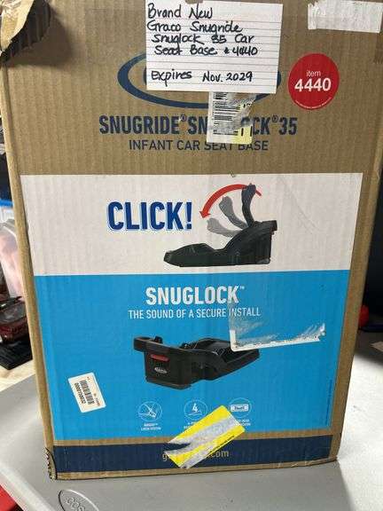 Brand new Grayco snug ride snug lock car seat base expires November 2029