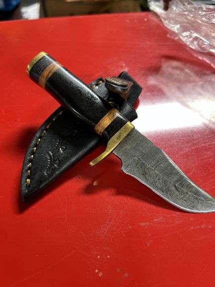Damascus boot size knife w/sheath