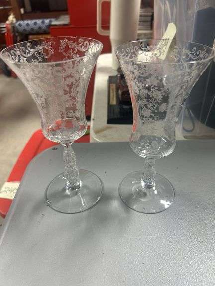Look’em up ! Cambridge Glass Vintage lot of 4