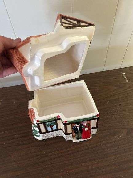 Winter cookie jar ￼