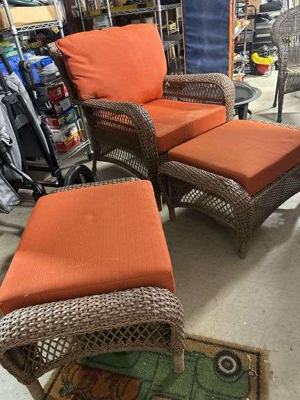 Nice Martha Stewart patio chair and ottoman with side seat and extra chair