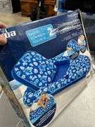 Aqua packer two chaise lounge poo floats ￼