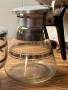Mid-Century Modern 
Sweet 'N Low Sugar and creamer
