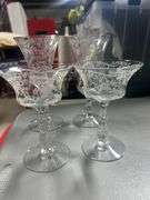 Look’em up ! Cambridge Glass Vintage lot of 4