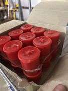 Elite case of candles, cherry and smells good !! ￼