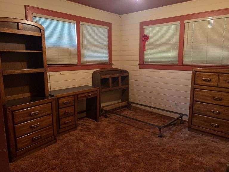Bedroom suite (Solid wood)