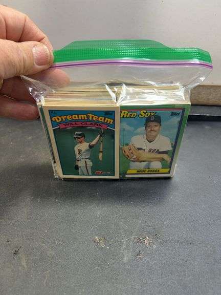 Unsearched vintage baseball cards ￼