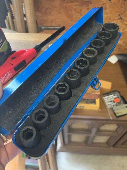 ￼Impact sockets