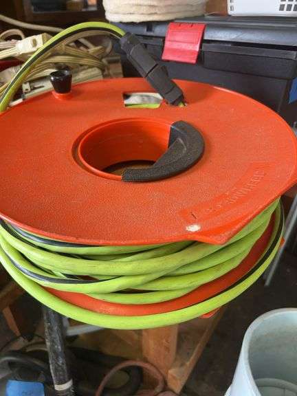 Extension cord and reel