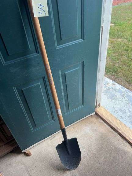 Like new shovel