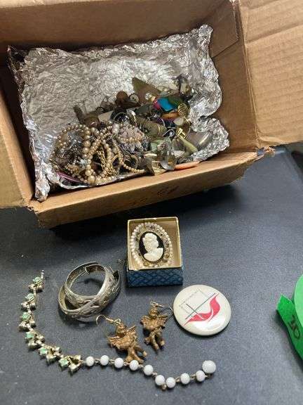 Nice box lot of jewelry