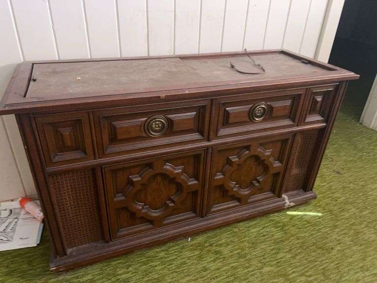 Console Radio