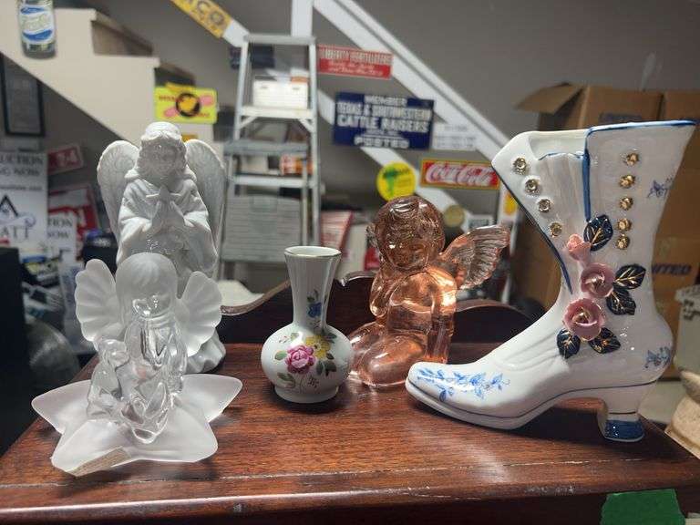 Nice lot misc Estate decor