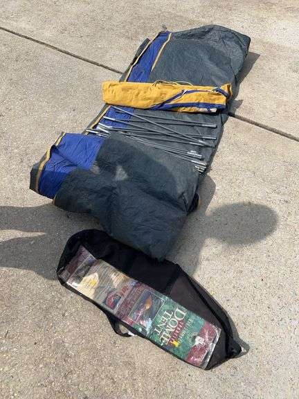 Dome Tent sleeps 3-4 - Good doesn’t leak