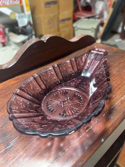 Vintage amethyst glass decorative bowl