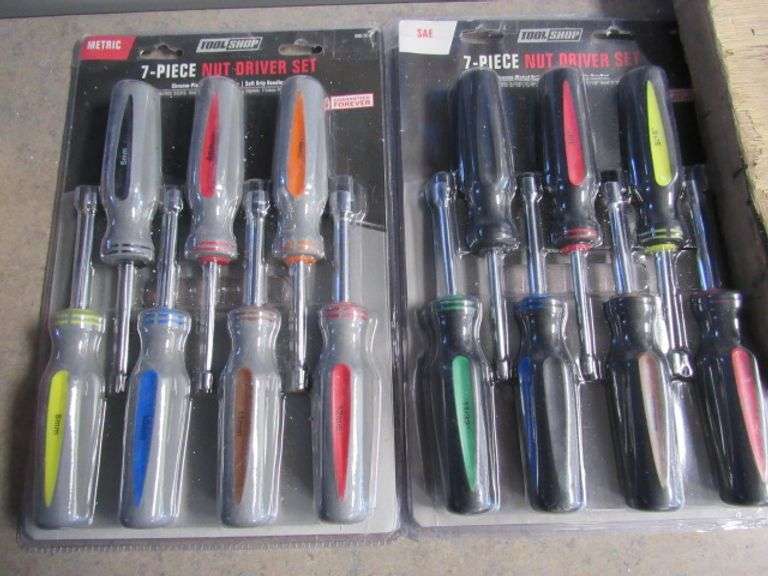 14 PIECE NUT DRIVER SET SAE AND METRIC - McPherson Auction & Realty