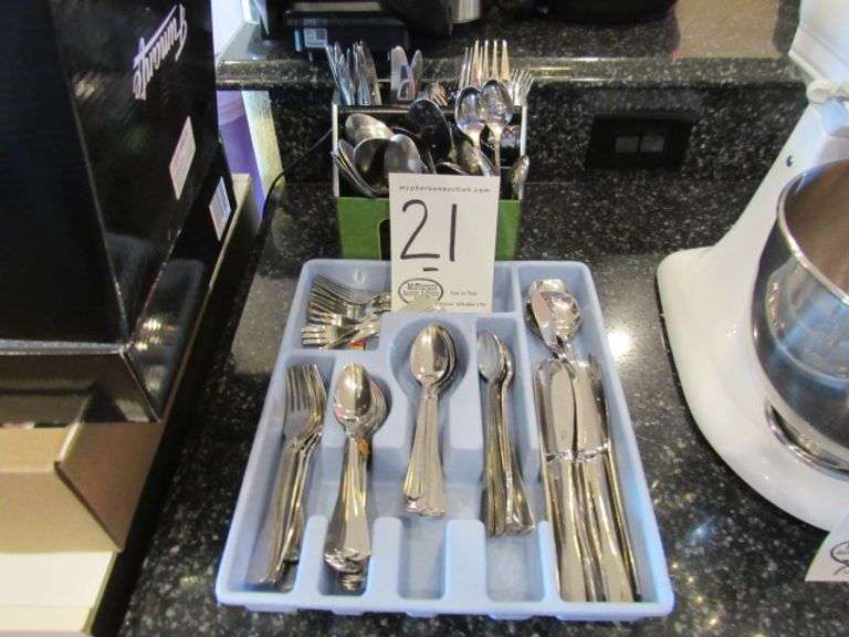 TWO SETS OF FLATWARE