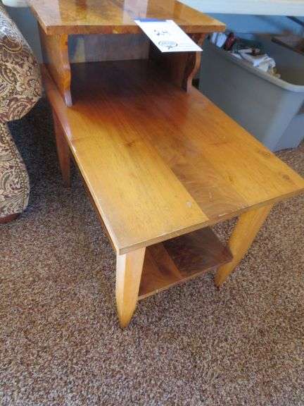 STEP END TABLE