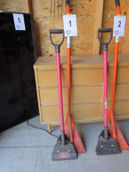 ORANGE SHINGLE POPPER AND BLACK SHINGLE POPPER