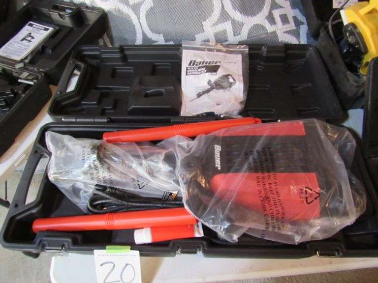 BAUER 35 LB ELECTRIC HAND HELD JACK HAMMER - BRAND NEW IN THE CASE - STILL WRAPPED IN THE PLASTIC
