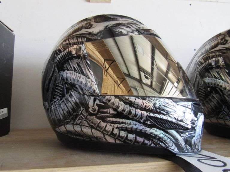 LG 60 AIRMADA UCON MOTORCYCLE HELMET