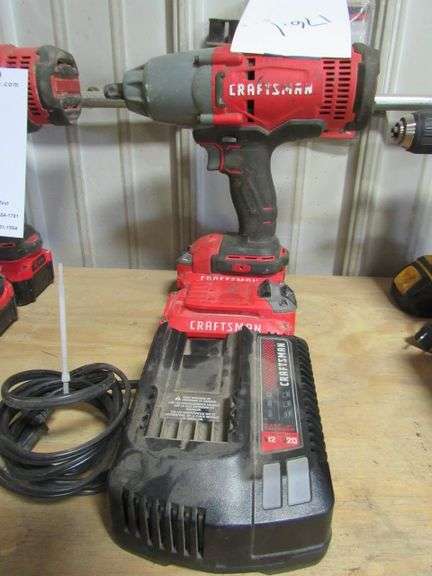 CRAFTSMAN 20 VOLT 1/2" RE CHARGEABLE IMPACT WRENCH INCLUDES 2 BATTERIES AND CHARGER