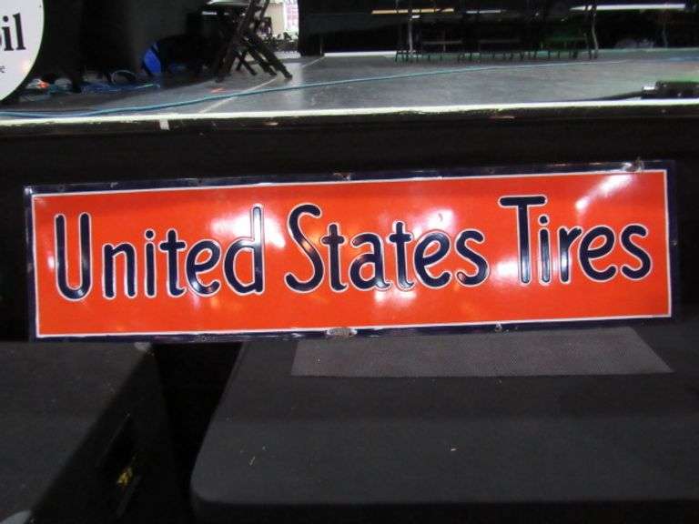 UNITED STATES TIRES PORCELIN SIGN SINGLE SIDED 18" X 72" EXCEPTIONAL CONDITION