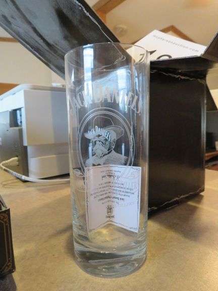 4 NEW IN THE BOX JACK DANIELS ETCHED GLASSES