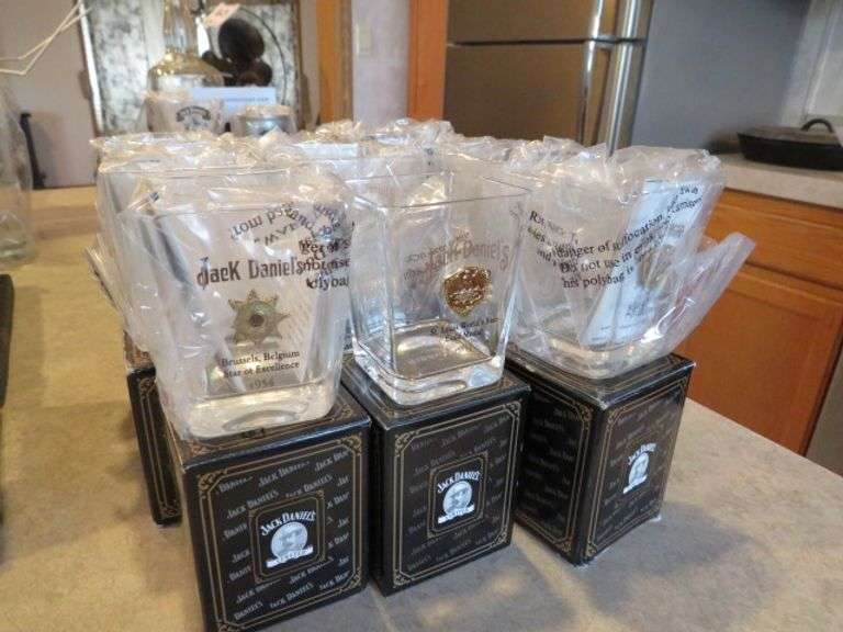 10 NEW IN BOX JACK DANIELS SHOT GLASSES 2 FROM THE 1904 ST. LOUIS WORLDS FAIR AND 8 VARIOUS GLASSES FROM BEGLIUM, HOLLAND AND U.K