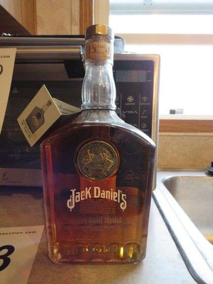 MUST BE 21 TO PURCHASE 1914 GOLD MEDAL JACK DANIELS
