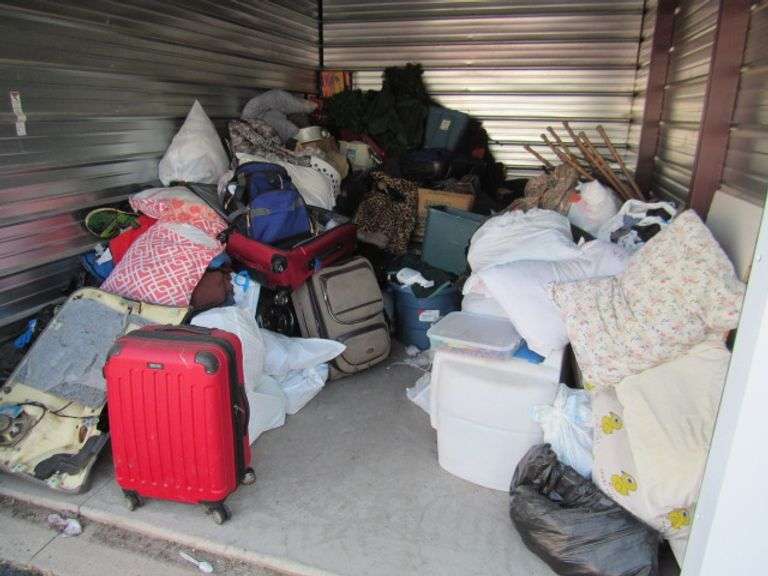 EXTRA STORAGE UNIT F-25 - 10' X 15' - BUYER WILL HAVE 7 DAYS TO CLEAN OUT THE UNIT, $150.00 CASH CLEAN OUT DEPOSIT WILL BE REFUNDED WHEN CLEAN OUT IS VERIFIED - 15% BUY FEE OR A MINIMUM BUY FEE OF $25.00 + SALES TAX ON THE PURCHASE PRICE AND THE BUY FEE