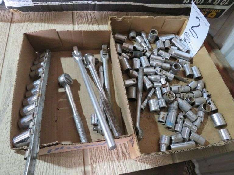 2 BOXES ASSTD. SOCKETS AND RATCHETS