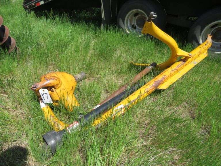DANHAUSER F 8  3 POINT POST HOLE DIGGER