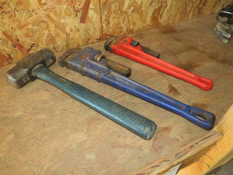 RIGID 14" STEEL PIPE WRENCH 18" PIPE WRENCH AND MALLETT