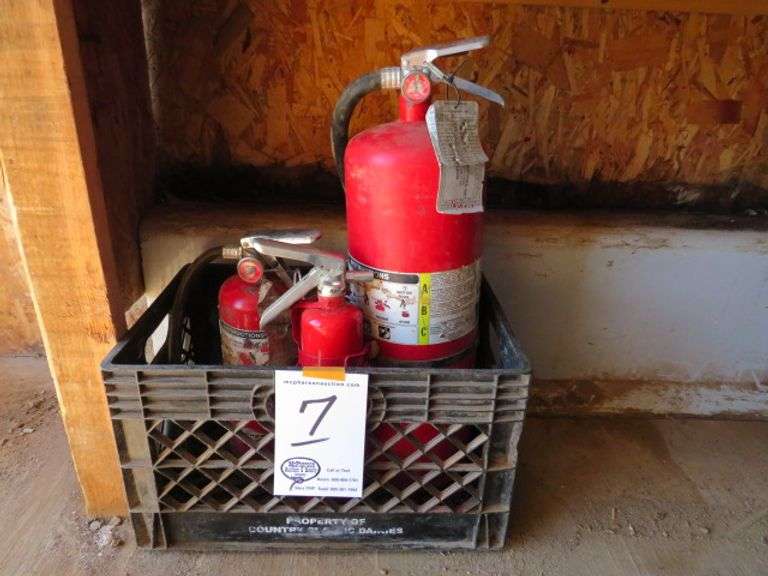 3 FIRE EXTINGUISHERS AND PLASTIC CRATE ALL TO GO ONE MONEY